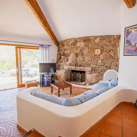 Mare E Macchia Accasa